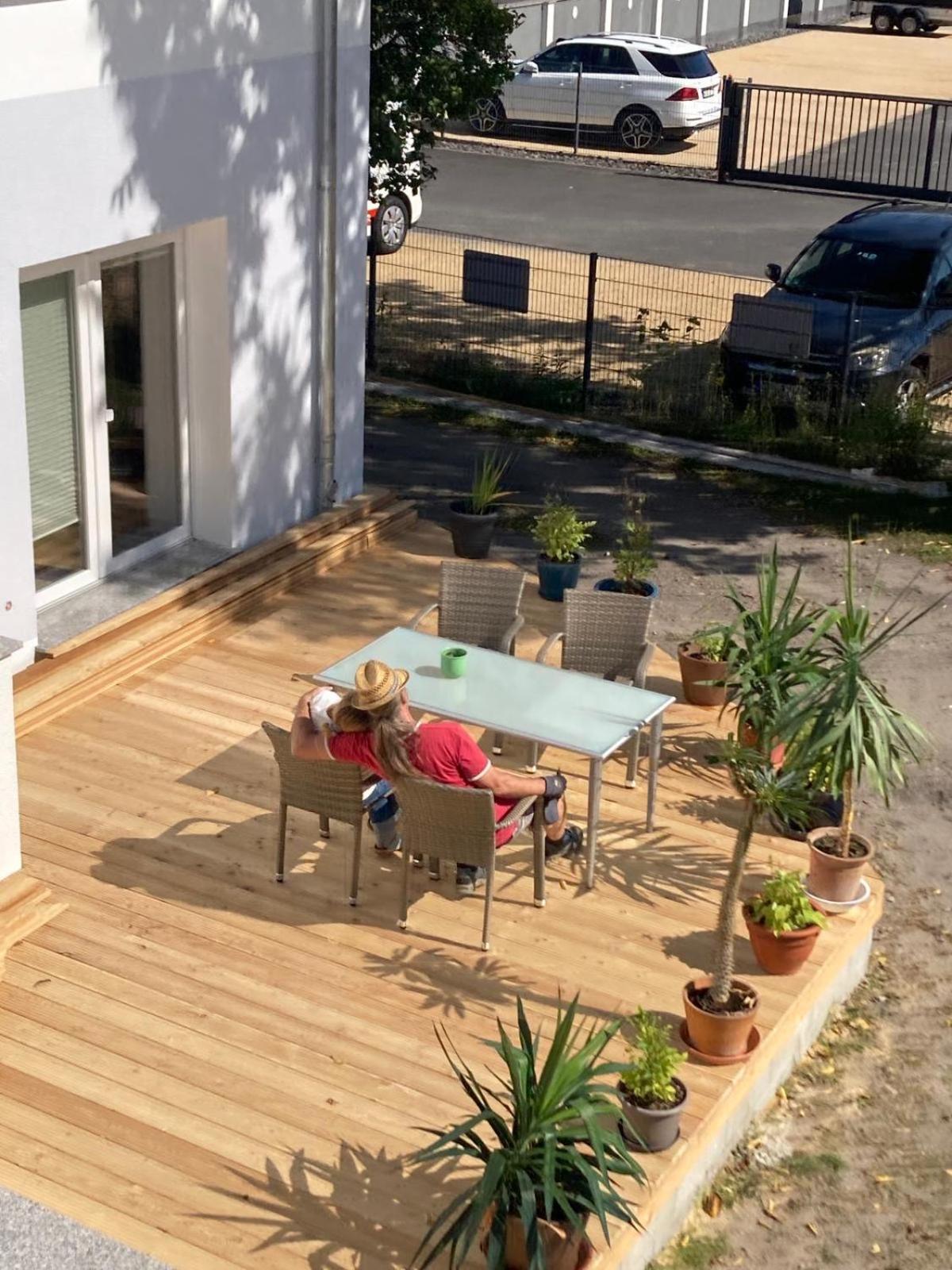 Ferienwohnung Zur Flatter-Ulme Weisswasser Buitenkant foto